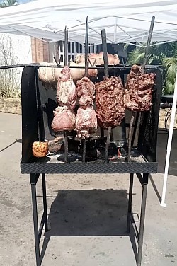 Carne y Cerdo en Vara