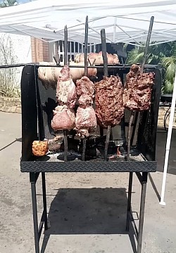 SERVICIO DE PARRILLERO